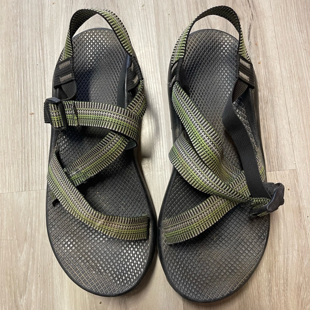 Men’s chacos size 12